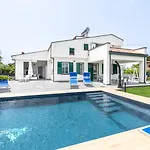 Arvilla With Private Pool *