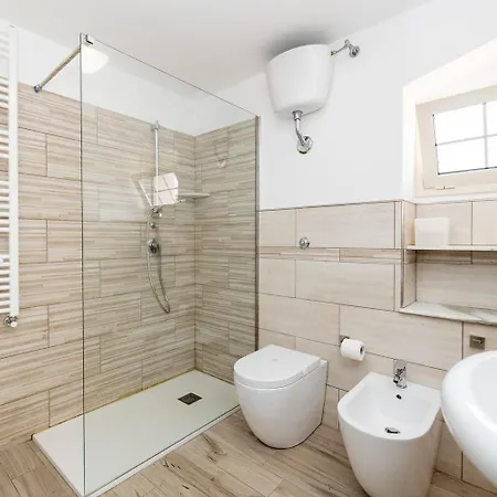 度假居 Arvilla With Private Pool *