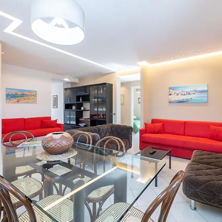 度假居 Arvilla With Private Pool